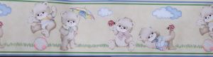  ADHESIVE BORDER WITH EMBOSSED-EFFECT TEDDY BEAR