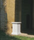 BASAMENTO DIM : cm.41 x 40 x 72 h.