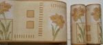 BORD DU PAPIER DÉCORATION EN GAUFRE AVEC FLEURS