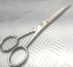 FORBICE MULTIUSO 13 CM.