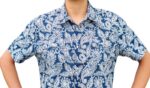 CHEMISE BLEUE À MOTIFS EN BLANC MANCHES COURTES TAILLE M PAR LEE COOPER