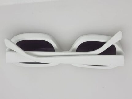 OCCHIALE DA SOLE BIANCA ORIGINALE BY ILLESTEVA VINYL
