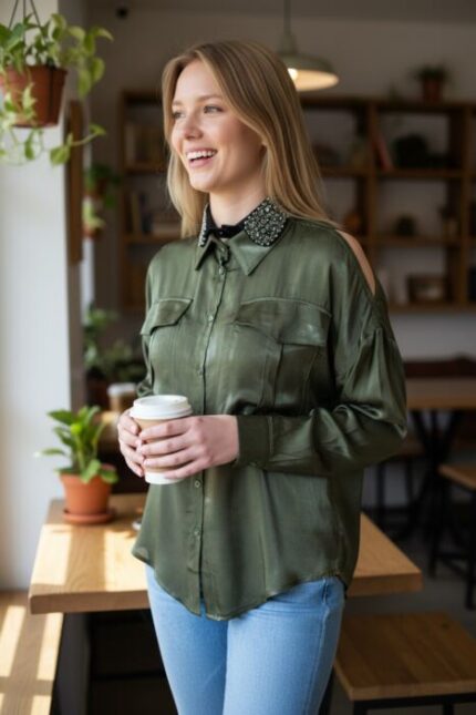 CAMICIA DONNA VERDE MILITARE SATIN A SPALLE SCOPERTE