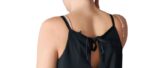 un top nero svasato con scollo a V e spalline sottili