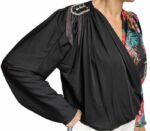 CAMICETTA  DONNA ASSIMETRICA NERA FIORI CON SCOLLO A V