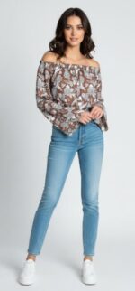 BLUSA CORTA A SPALLE SCPERTE C. MANICHE A CAMPANA SVASTATE E FANTASIA FLOREALE