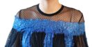 Robe courte bicolore noire et bleue en tulle et dentelle