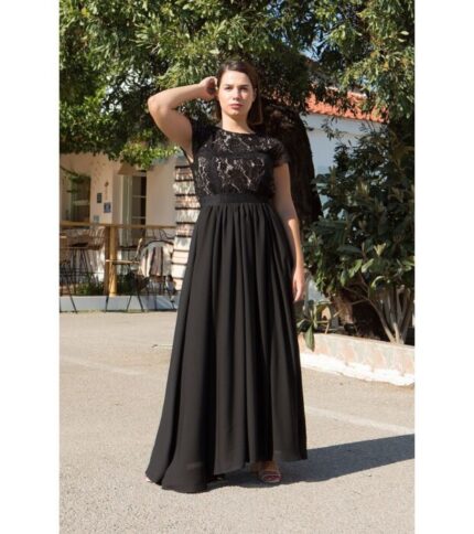 abito lungo di pizzo nero by HELLEN BARRETT
