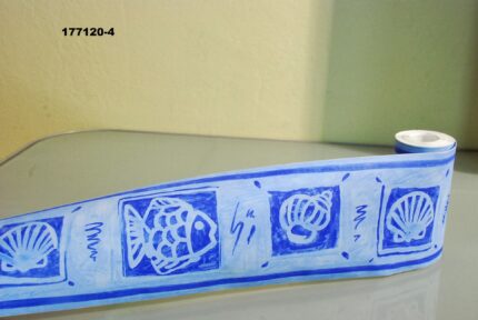 BORDURE ADHÉSIVE AVEC COQUILLES